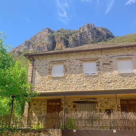 Apartamento Las Medulas Covas  エクステリア 写真