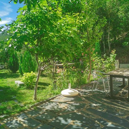 Apartamento Las Medulas Covas  エクステリア 写真