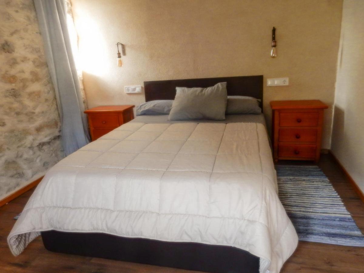 Apartamento Las Medulas Covas  エクステリア 写真