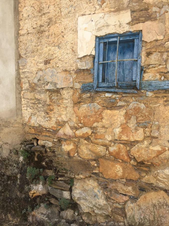 Apartamento Las Medulas Covas  エクステリア 写真