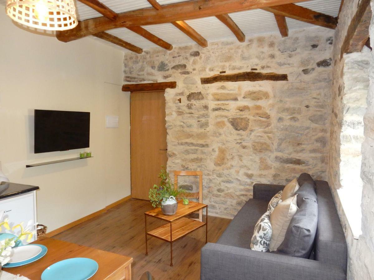 Apartamento Las Medulas Covas  エクステリア 写真